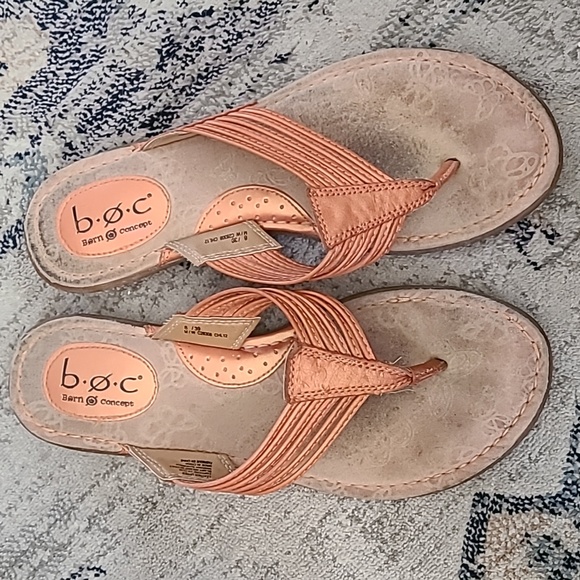 ๐3 for $30 ๐ Leather b.o.c. Sandals - size 8 - Picture 1 of 8